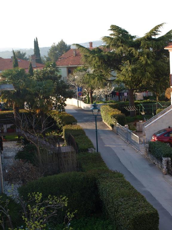 Rovinj's Flowers Apartments Buitenkant foto